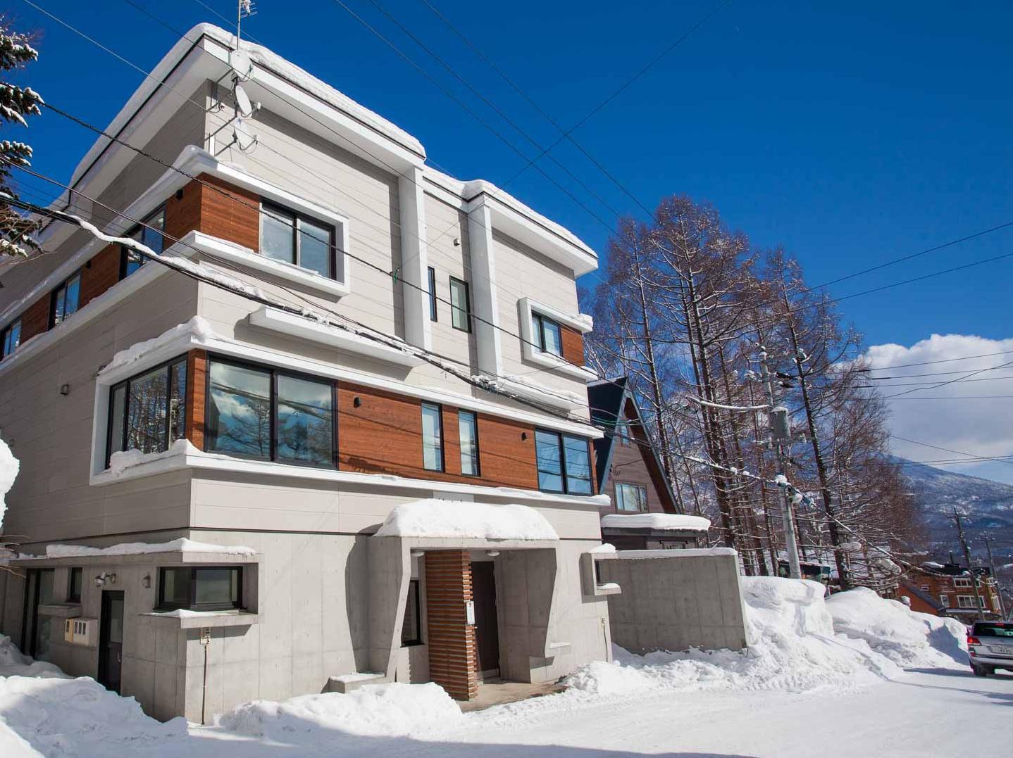Villa Yutaka Townhouse à Ōmagari Extérieur photo